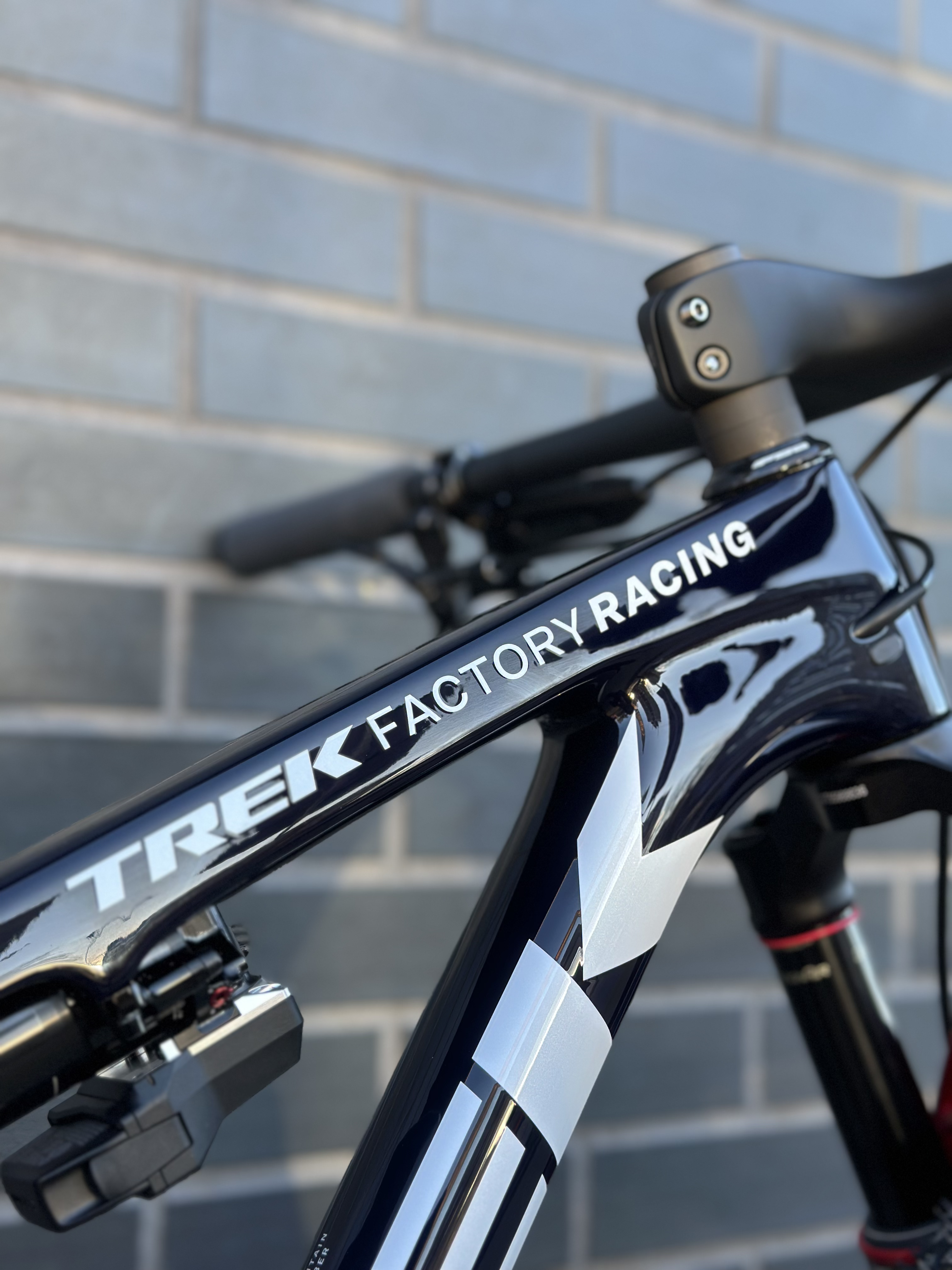 trek factory racing supercaliber